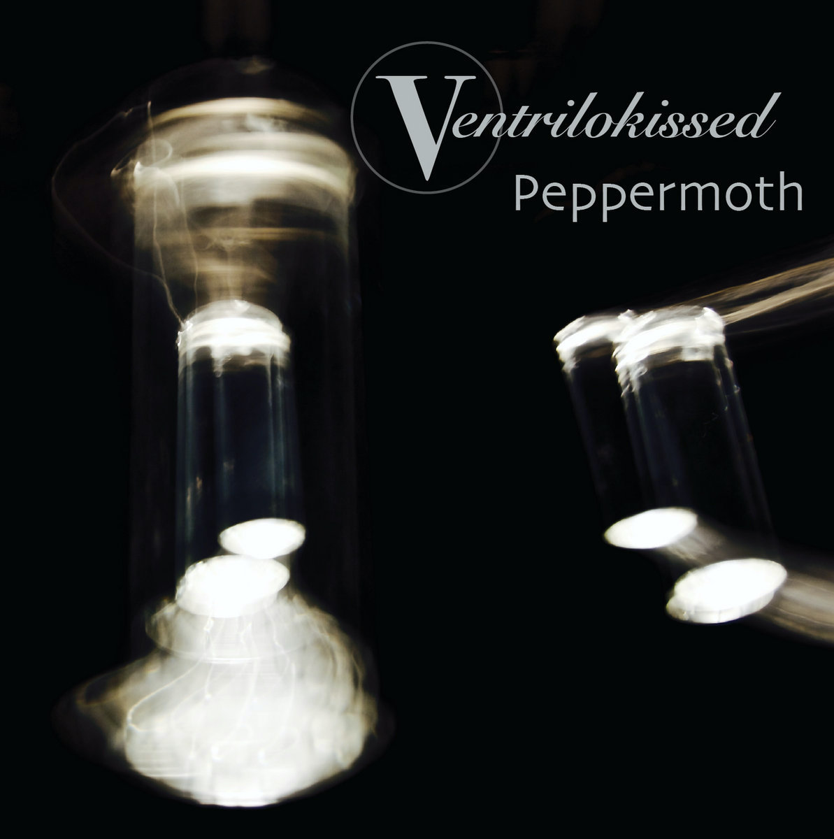 Peppermoth – Ventrilokissed